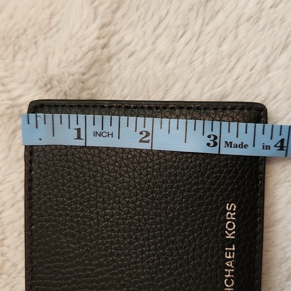 Michael Kors Black Textured Leather Bi-Fold Wallet - Picture 12 of 13